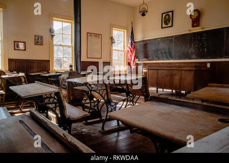 L'intérieur d'une ancienne école de Calico Ghost Town. Banque D'Images