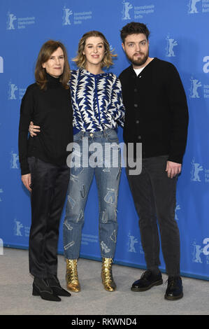 Joanna Hogg, honneur Swinton Byrne et Tom Burke pendant les 'L' Souvenirs photocall à la 69ème Festival International du Film de Berlin Berlinale 2019 / à l'hôtel Grand Hyatt le 12 février 2019 à Berlin, Allemagne. Dans le monde d'utilisation | Banque D'Images