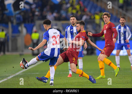 Foto Luciano Rossi/AS Roma/ LaPresse 12/02/2019 Roma (ITALIA) Sport Calcio AS Roma - Porto Ligue des Champions 2018 - 2019 Stadio Olimpico di Roma Nella foto : Bryan Cristante Photo Luciano Rossi/AS Roma/ LaPresse 12/02/2019 Roma (ITALIA) Sports Football - Ligue des Champions Porto 2018 2019 - Stade olympique de Rome (Italie) dans le pic : Bryan Cristante Banque D'Images