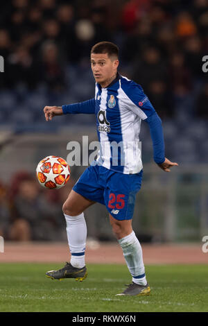 Otavio Edmilson da Silva Monteiro (Porto) au cours de la 'Ligue des Champions ' ronde de 16 - 1ère manche match entre les Roms 2-1 Porto au Stade olympique le 12 février 2019 à Rome, Italie. Credit : Maurizio Borsari/AFLO/Alamy Live News Banque D'Images