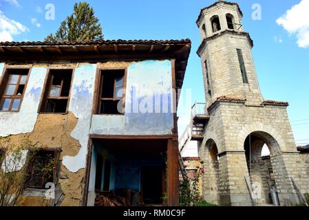 De l'église Sveta Nikola, Koprivstica, la Bulgarie.
