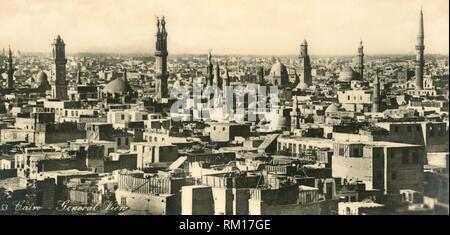 'Le Caire - Vue générale', c1918-c1939. Créateur : Inconnu. Banque D'Images