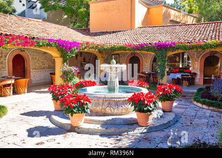 Le Mexique, bâtiments colorés et rues de San Miguel de Allende en Zona Centro de centre-ville historique Banque D'Images