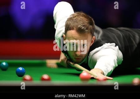 Cardiff, Royaume-Uni. Feb 13, 2019. Judd Trump d'Angleterre au cours de son 2ème match contre Duane Jones de pays de Galles. Welsh Open snooker, jour 3 au stade Motorpoint Arena dans Cardifft, Galles du Sud le mercredi 13 février 2019 par pic. crédit : Andrew Verger/Alamy Live News Banque D'Images