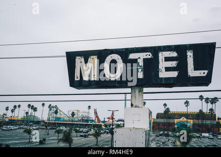 Motel sign in America usa noir blanc Banque D'Images