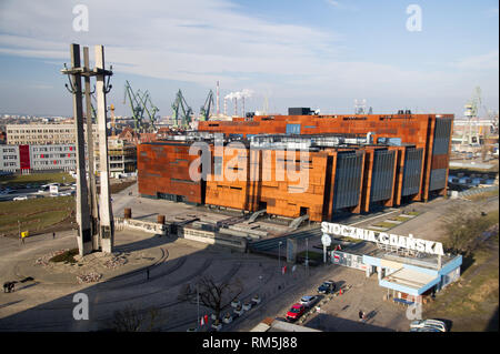 Pomnik Poleglych Stoczniowcow (1970 Monument aux Morts ouvriers de chantier naval de 1970), Historyczna Brama nr 2 Stoczni Gdanskiej (Porte Historique n° 2 de Banque D'Images