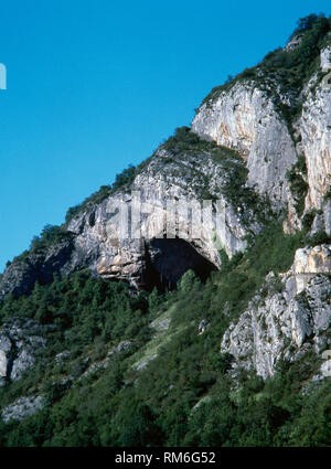 La France. Département de l'Ariège. Grotte de Niaux. Vue générale, de l'extérieur. Banque D'Images