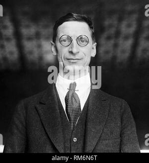 Eamon De Valera (Edward de Valera) révolutionnaire irlandais, chef de l'IRA et plus tard taoiseach et président de l'Irlande. De Valera évitée après l'exécution de l'Insurrection de Pâques 1916 parce qu'il était un citoyen des États-Unis Photo prise vers 1918 Banque D'Images