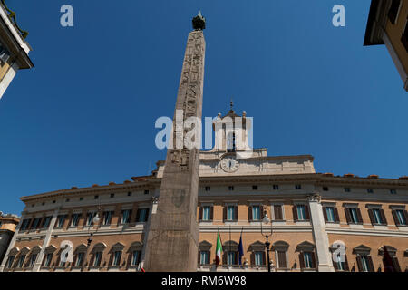 Obélisque de Montecitorio, Obelisco di Montecitorio, également connu sous le nom de Solare et le Palazzo Montecitorio, un palais à Rome et le siège de la Cha Banque D'Images