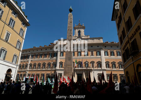 Obélisque de Montecitorio, Obelisco di Montecitorio, également connu sous le nom de Solare et le Palazzo Montecitorio, un palais à Rome et le siège de la Cha Banque D'Images