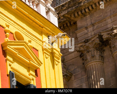 Palais épiscopal de gargouille Plaza Obispo, avec Basilique Cathédrale, Malaga, Andalousie, Espagne Banque D'Images