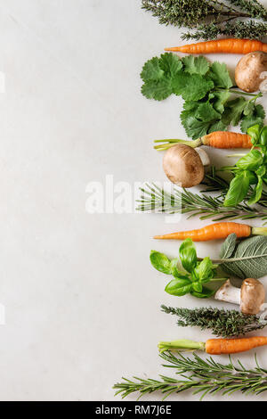 Herbes de cuisine et les carottes Banque D'Images