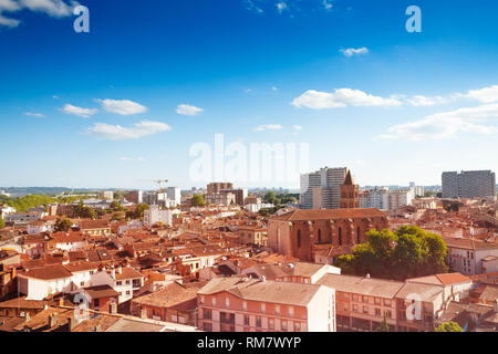 Rues de la région de Toulouse et église de Saint Nicolas Banque D'Images