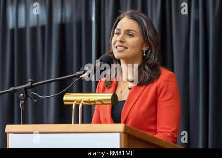 11 Février, 2019. Sénatrice de New York a Tulsi Gabbard sa campagne présidentielle à Fairfield, Iowa, le lundi. Banque D'Images