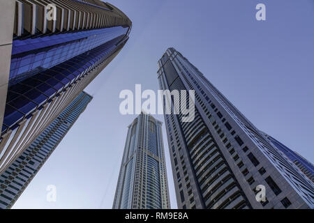 Dubaï, Émirats arabes unis - Dec 6, 2018. Paysage urbain de DUBAÏ, ÉMIRATS ARABES UNIS. Dubaï est une ville globale et des affaires du Moyen-Orient. Banque D'Images