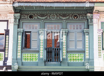 Singapour Koon Seng Road, district de Joo Chiat Shop Maisons. Banque D'Images