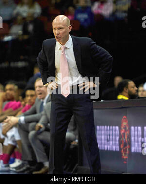 Newark, New Jersey, USA. Feb 13, 2019. La Seton Hall Pirates l'entraîneur-chef Kevin Willard NCAA lors d'un match entre la Seton Hall Pirates et le Georgetown Hoyas au Prudential Center de Newark, New Jersey. Défait 90-75 Seton Hall de Georgetown. Duncan Williams/CSM/Alamy Live News Banque D'Images