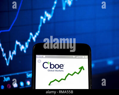 L'Ukraine. Feb 14, 2019. Cboe Global Markets logo de l'entreprise vu affichée sur un téléphone intelligent. Crédit : Igor Golovniov SOPA/Images/ZUMA/Alamy Fil Live News Banque D'Images