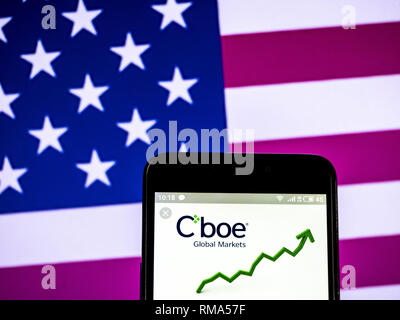 L'Ukraine. Feb 14, 2019. Cboe Global Markets logo de l'entreprise vu affichée sur un téléphone intelligent. Crédit : Igor Golovniov SOPA/Images/ZUMA/Alamy Fil Live News Banque D'Images