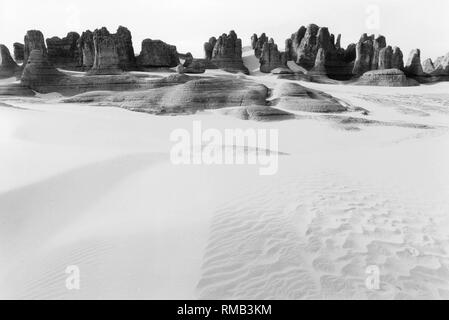 L'du Hoggar (Ahaggar) est un massif dans le Sahara central, dans le sud-est de l'Algérie. Banque D'Images