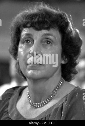 Marianne Strauss (21.04.1930 - 22.06.1984) épouse du Ministre Président et président de la CSU en tant qu'auditeur à la 43e congrès du parti CSU sur 16.07.1983 à Munich. Banque D'Images