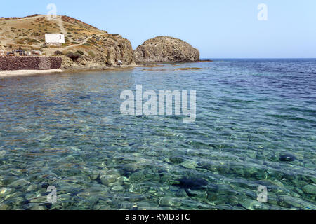 Isla del Moro est petite île/pointe dans le parc naturel de Cabo de Gata (Espagne) près de la petite village de pêcheurs Isleta del Moro. Banque D'Images