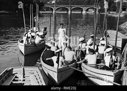 Isabella bridge, pô, de jeunes marins, Turin, Piémont, Italie 1920 1930