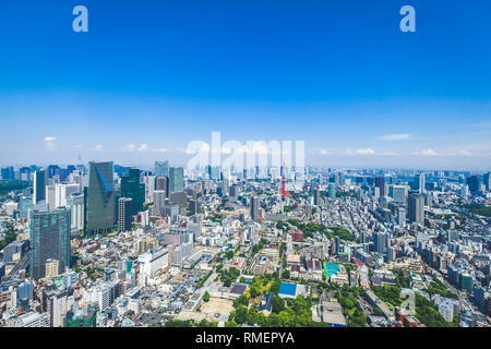 Tokyo / Japon - 16 juin 2017 : Tokyo ville paysage urbain construction Vue aérienne de Roppongi Hills jour heure Temps clair Banque D'Images