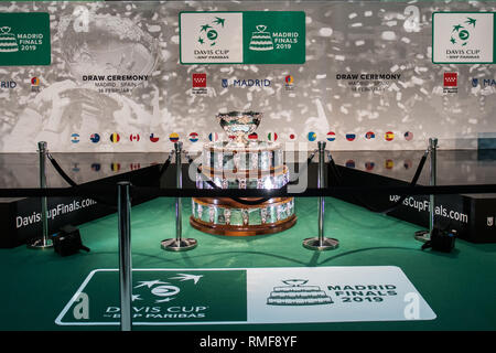 Madrid, Espagne. Feb 14, 2019. Avant de tirer le trophée de la cérémonie finale tennis Coupe Davis 2019. Credit : Marcos del Mazo/Alamy Live News Banque D'Images