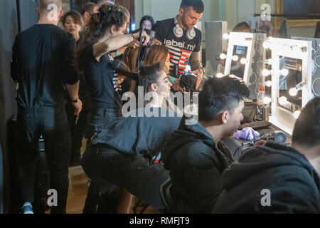 Londres, Royaume-Uni. 15 février 2019 dans les coulisses de la mode Scount à Londres, Royaume-Uni. Fashion Week AW19 à la Freemasons Hall, Grand rue Queens, Crédit : Ian Davidson/Alamy Live News Banque D'Images