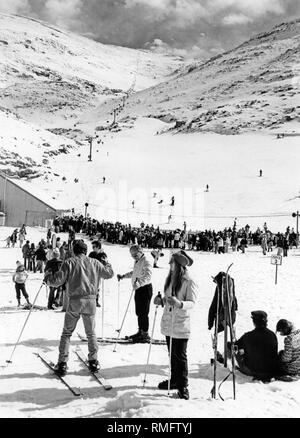 Un ascenseur de ski sur le mont Hermon dans les hauteurs du Golan, qui a été occupé par Israël. Banque D'Images