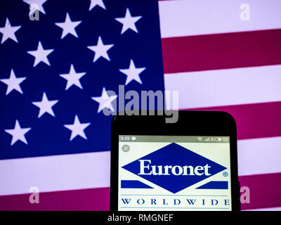 Euronet Worldwide logo de l'entreprise vu affichée sur smart phone Banque D'Images