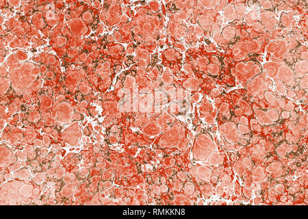 Taches de liquide rouge avec stries blanches sur la surface de la peinture ou d'huile. Couvrir de papier d'arrière-plan ou concept en full frame. Texture marbre rose Banque D'Images