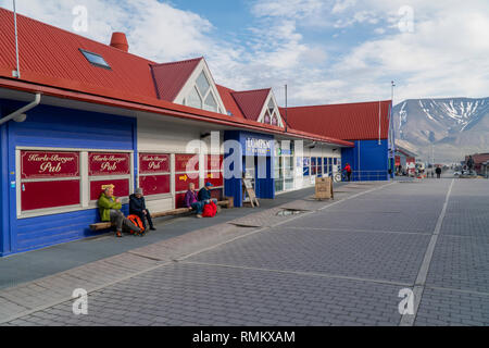Longyearbyen (littéralement la Longyear) est la plus grande ville et le centre administratif de règlement de Svalbard, Norvège. Longyearbyen est situé dans le Banque D'Images