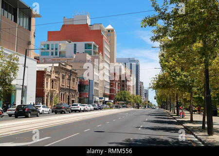 North Terrace, Adelaide, Australie du Sud Banque D'Images