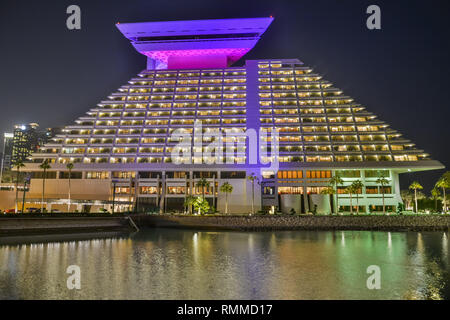 Doha, Qatar - 4 novembre, 2016. Vue extérieure de l'hôtel Sheraton de Doha. Banque D'Images