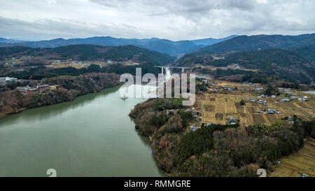 Pont sur la gorge de l'Ena, Gifu, Chubu, Honshu, Japan Banque D'Images