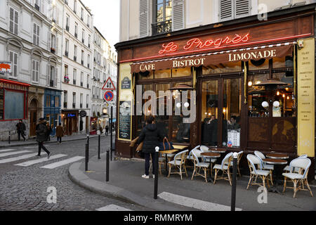 Café Le Progrès - Montmartre - Paris - France Banque D'Images