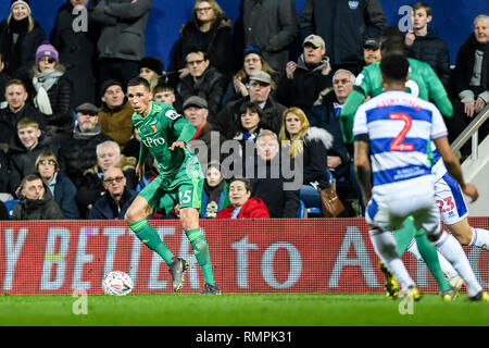 Londres, Royaume-Uni. Feb 15, 2019. Craig Cathcart de Watford au cours de la 5e tour de la Coupe d'adéquation entre les Queens Park Rangers et Watford au Loftus Road Stadium, Londres, Angleterre le 15 février 2019. Photo par Adamo Di Loreto. Usage éditorial uniquement, licence requise pour un usage commercial. Aucune utilisation de pari, de jeux ou d'un seul club/ligue/dvd publications. Credit : UK Sports Photos Ltd/Alamy Live News Banque D'Images