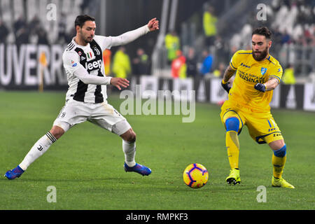 Turin, Italie. Feb 15, 2019. Francesco Zampano (Frosinone Calcio) au cours de la série d'un match de football entre la Juventus et Frosinone Calcio de Allianz Stadium le 15 février 2019 à Turin, Italie. Crédit : FABIO ANNEMASSE/Alamy Live News Banque D'Images