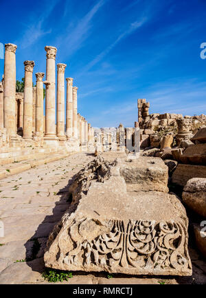 La rue à colonnade ou Cardo, Jerash, Jordanie, gouvernorat de Jerash Banque D'Images