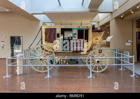 Oklahoma City, Oklahoma, États-Unis d'Amérique, le 18 janvier 2017. Stagecoach historique connu sous le nom de Concord Coach, sur l'affichage à l'Oklahoma History Banque D'Images