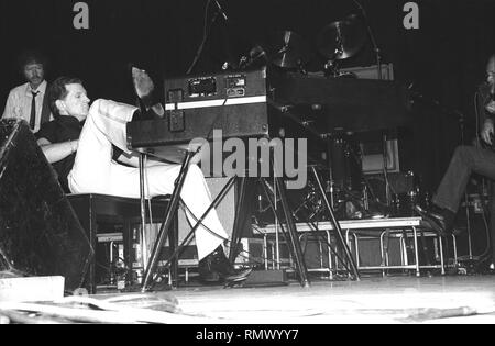 Musicien Jerry Lee Lewis est montré sur scène pendant un concert en direct de l'apparence. Banque D'Images