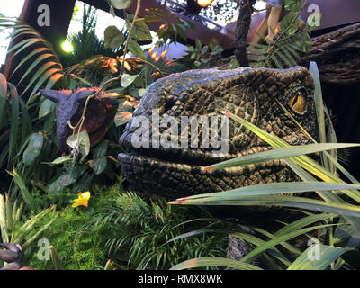 Z les dinosaures de la Red Carpet-prop -085 assiste à la première de Universal Pictures et Amblin Entertainment's 'Jurassic World : Fallen Kingdom' le 12 juin 2018 à Los Angeles, Californie Banque D'Images