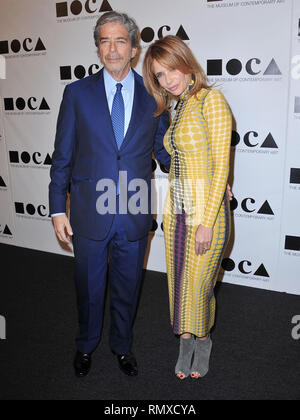 Rosanna Arquette à l'Assemblée annuelle 2011 à l'Gala Moca Moca Grand Avenue. à Los Angeles.Rosanna Arquette  90 Événement dans la vie d'Hollywood, Californie - Red Carpet Event, USA, Cinéma, Célébrités, photographie, Bestof, Arts, Culture et divertissement, Célébrités, Mode Topix Meilleur de Hollywood, la vie, événement dans la vie d'Hollywood, Californie - Tapis rouge et en backstage, cinéma, télévision, célébrités, célébrités de la musique, des acteurs du Topix même film en salle, et la star ensemble. enquête de crédit, tsuni@Gamma-USA.com Tsuni / USA, 2011 - Groupe, télévision et film cast Banque D'Images