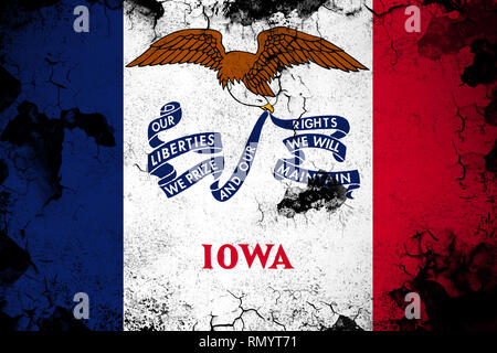 L'Iowa et sale grunge flag illustration. Parfait pour les fins de l'arrière-plan ou de texture. Banque D'Images