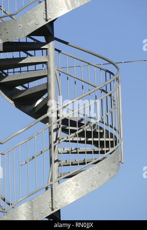 En colimaçon, marches, escalier extérieur en acier Banque D'Images