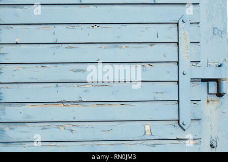 Les planches de bois bleu sur une barrière en bois, de la peinture, brouillard, image de fond, la texture Banque D'Images