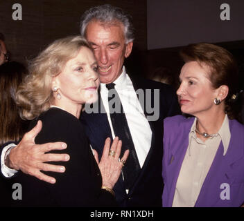 ***PHOTO** Lee Radziwill, soeur cadette de Jackie Kennedy Onassis, est décédé 85 ans Lauren Bacall, Herbert Ross et Lee Radziwell assister à un Gala à New York le 1 avril, 1989 Crédit : Walter McBride/MediaPunch Banque D'Images