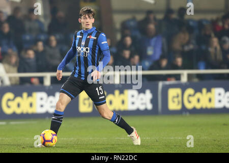 Foto Mauro Locatelli/LaPresse 16 febbraio 2019 Bergame, Italia sport calcio Atalanta vs Milan - Campionato di Calcio Serie A TIM 2018/2019 - stadio Atleti Azzurri D'Italia. Nella foto : de Roon Photo Mauro Locatelli/LaPresse 16 février 2019 Bergame, Italie Sports Football Atalanta vs Milan- championnat de football italien une ligue TIM 2018/2019 - Atleti Azzurri D'Italia stadium. Dans le pic : de Roon Banque D'Images